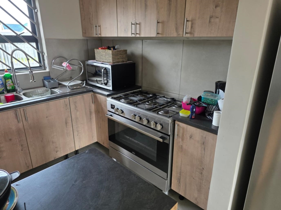 2 Bedroom Property for Sale in Bonnie Brae Western Cape